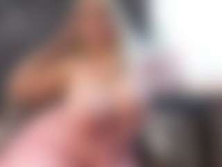 Live cam show with YanaMay - Lush MILF on Cam Slut