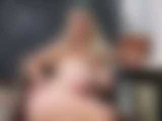 Live cam show with YanaMay - Bikini on CamClone