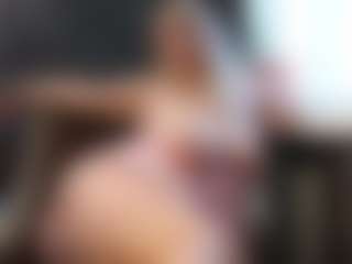 YanaMay MILF webcam performer live streaming
