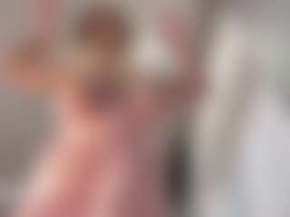 Live cam show with YanaMay - Blonde Hair Middle Aged on infinitiblacc.com