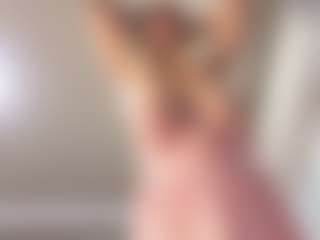 Live cam show with YanaMay - Middle Aged on UwU Esports