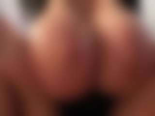Live cam show with YanaMay - Big Ass MILF on Camsoda