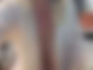 Live cam show with YanaMay - Foot Fetish Blonde Hair on madthumbs