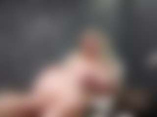 YanaMay MILF-Webcam-Darstellerin im Live-Stream