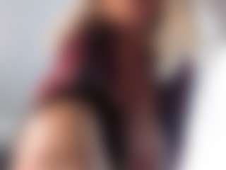 Live cam show with YanaMay - Anal MILF on Camsoda