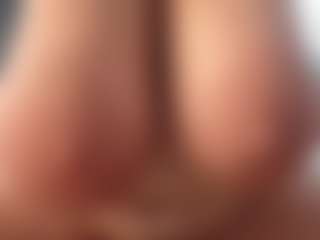 YanaMay MILF webcam performer live streaming