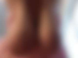 Live cam show with YanaMay - Blonde Hair MILF on Camversity
