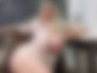 YanaMay's Live Sex Cam Show