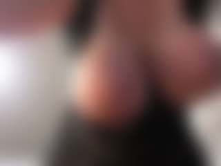 Live cam show with YanaMay - Living Room on Camiplay Live