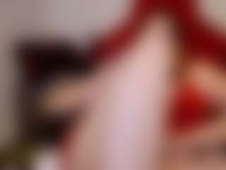Live cam show with IamMary - Athletic Middle Aged on Dolls Live