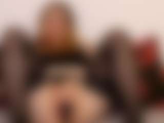 Live cam show with IamMary - Mature on Camsoda
