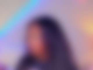 Live cam show with KishaLove - Ebony on sexytreat.net