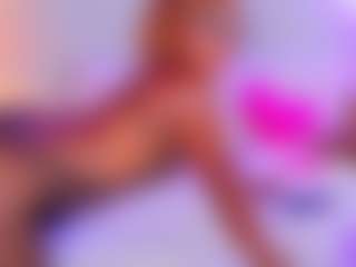 KishaLove's Live Sex Cam Show