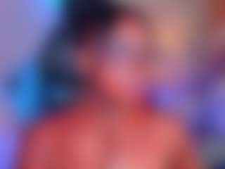 Live cam show with KishaLove - Ebony HD on CamClone | colombia