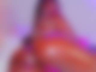 Live cam show with KishaLove - Brown Eyes Curvy on Chatstar