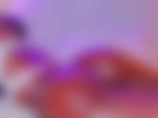 Live cam show with KishaLove - Teen (18+) on Uber Horny