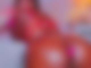 Live cam show with KishaLove - Ebony Lush on intimatelivegirls.com