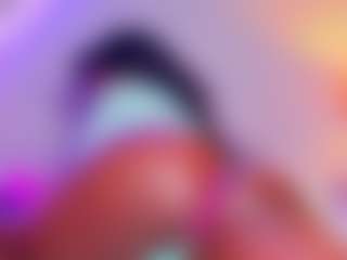 Live cam show with KishaLove - Ebony Squirt on Soda Cam