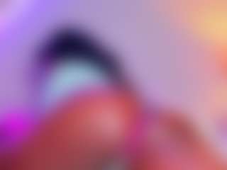Live cam show with KishaLove - Bikini on Camsoda