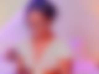 Live cam show with KishaLove - Oil on Camsoda