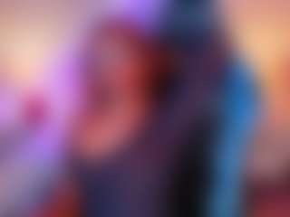 Live cam show with KishaLove - Brown Eyes Ebony on Camming Site