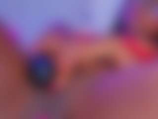 Live cam show with KishaLove - Dress on sexylive.show