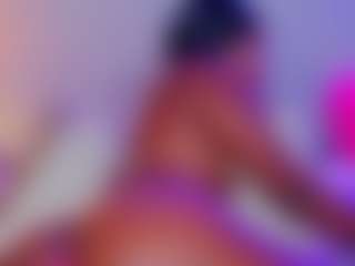 Live cam show with KishaLove - Black Dildo on hrnylive.com