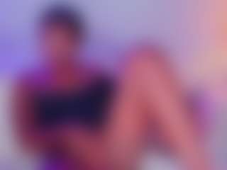 Live cam show with KishaLove - Black Small Tits on CamSodaAdn