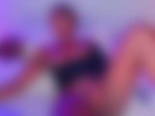 Live cam show with KishaLove - Ebony Blowjob on hrnylive.com