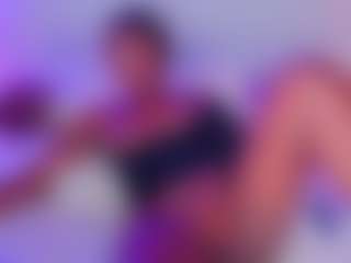 Live cam show with KishaLove - Ebony on Camming Site | colombia