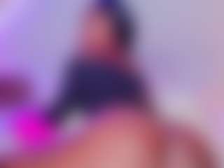 Live cam show with KishaLove - Sexy on Camsoda