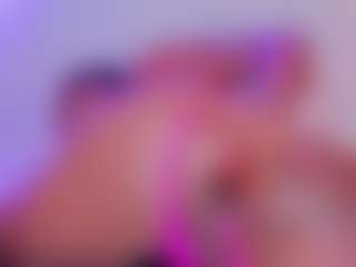 Live cam show with KishaLove - Ass Bouncing on Camsoda
