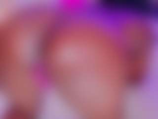 Live cam show with KishaLove - Ebony Toys on Camsoda