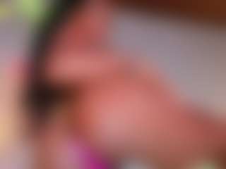 Show en direct avec KishaLove - Ebony Shaved Pussy sur Camsoda