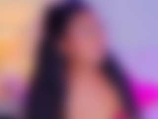 Live cam show with KishaLove - Striptease on Cam Slut