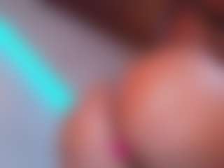 Live cam show with KishaLove - Natural on Camsoda