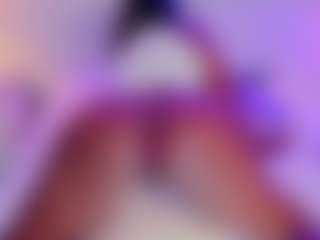 Live cam show with KishaLove - Small Tits Teen (18+) on Camsoda