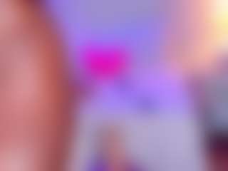 Live cam show with KishaLove - Fingering on madthumbs