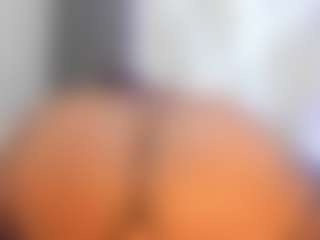Live cam show with Camille Bennet - BBW on Sweet Sext