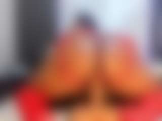 Camille Bennet's Live Sex Cam Show