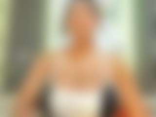 Camille Bennet's Live Sex Cam Show
