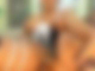 Camille Bennet's Live Sex Cam Show