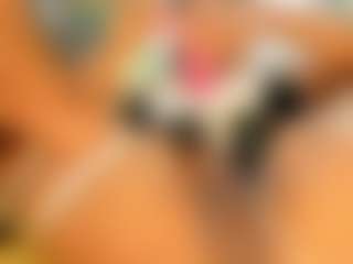 Live cam show with Camille Bennet - Ebony on crypto-cams