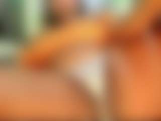 Live cam show with Camille Bennet - Dildo on Mixed Magazine Live