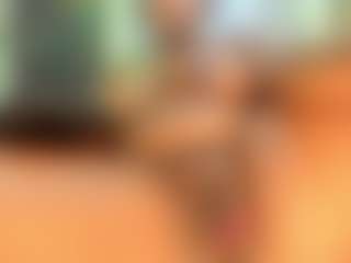 Camille Bennet's Live Sex Cam Show