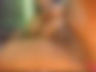 Live cam show with Camille Bennet - Big Ass on CamwithHer