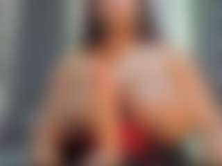 Camille Bennet's Live Sex Cam Show