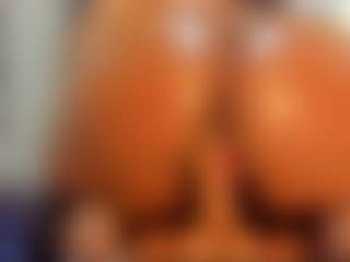 Live cam show with Camille Bennet - Black Big Ass on SinfulBabes
