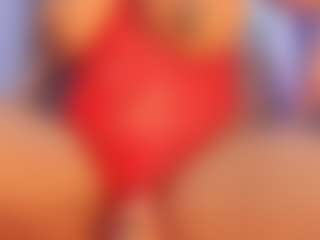 Camille Bennet's Live Sex Cam Show