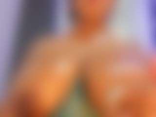 Live cam show with Camille Bennet - Latina on CSO-WL | colombia
